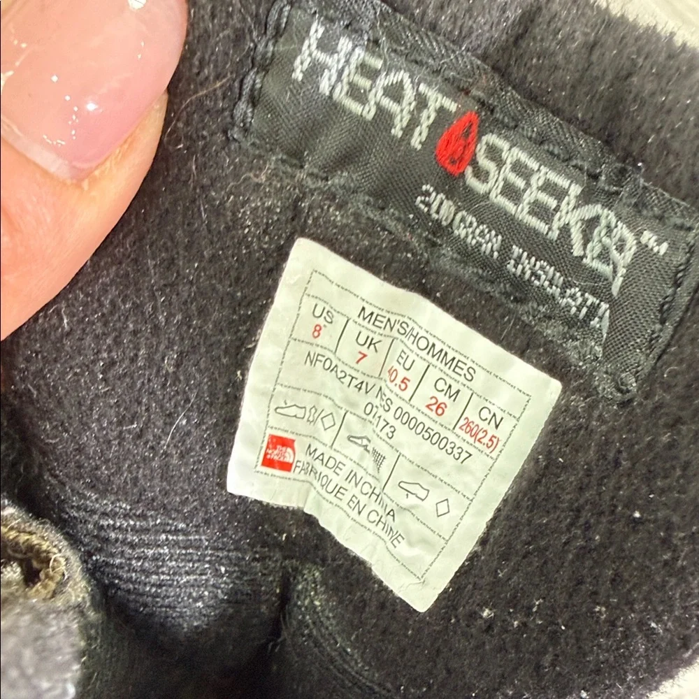 The North Face Men's Beige and Black Snow Boots